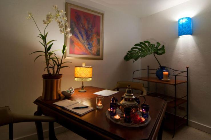 Mynt Retreat Bed & Breakfast Montego Bay Ngoại thất bức ảnh