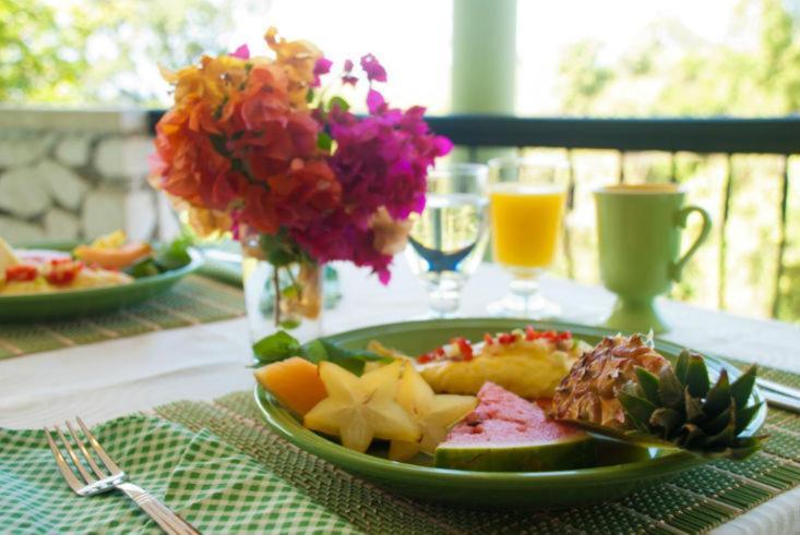 Mynt Retreat Bed & Breakfast Montego Bay Ngoại thất bức ảnh